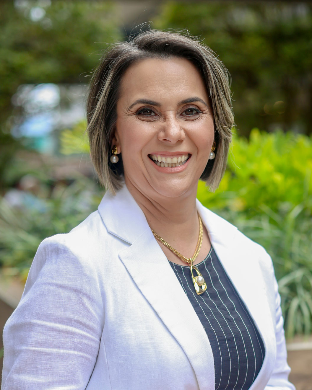 Convidada Adriana Bombassaro